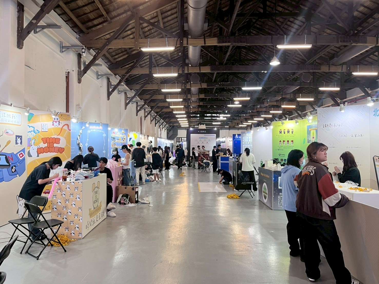 最常見的組合式展版是什麼?用途?一次教會第一次舉辦畢展的你 最常見的組合式展版是什麼?用途?一次教會第一次舉辦畢展的你