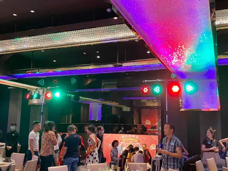 台大EMBA週五狂熱業 長長99迎新活動